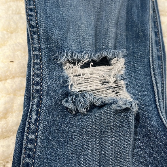 Hollisterr 00R low rise jean legging - Picture 7 of 8